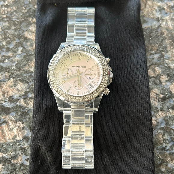 MICHAEL KORS CLEAR CHRONOGRAPH CRYSTAL WATCH MK 5337 WATCH - Picture 2 of 6
